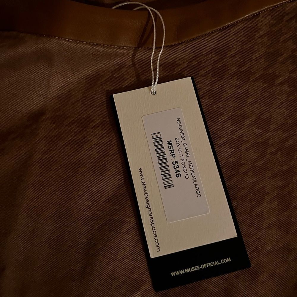 MUSEE WOMENS BROWN BOX CUT PONCHO M-L NWT$345 - Picture 7 of 7